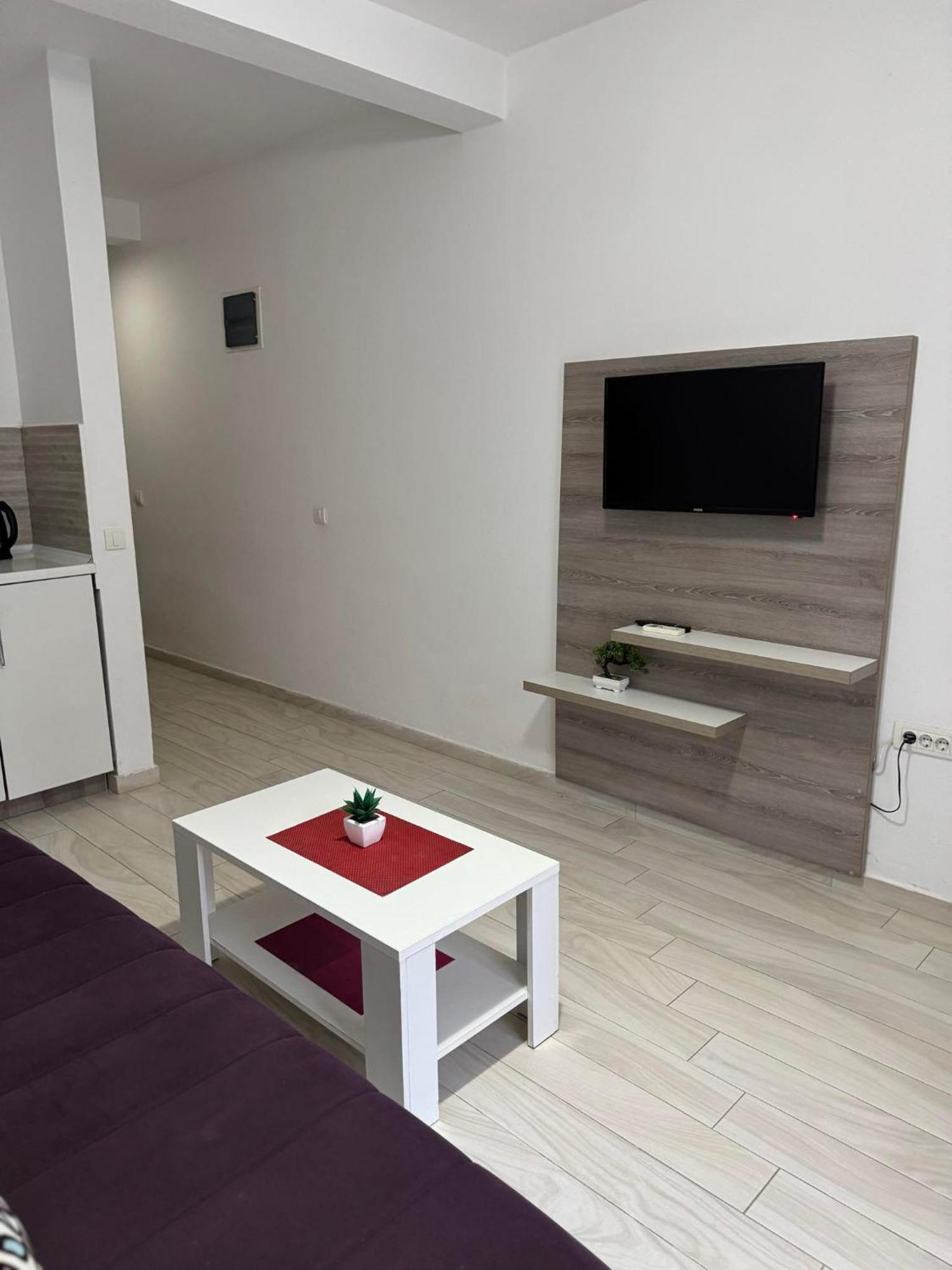 Apartman Apartmants S&h *