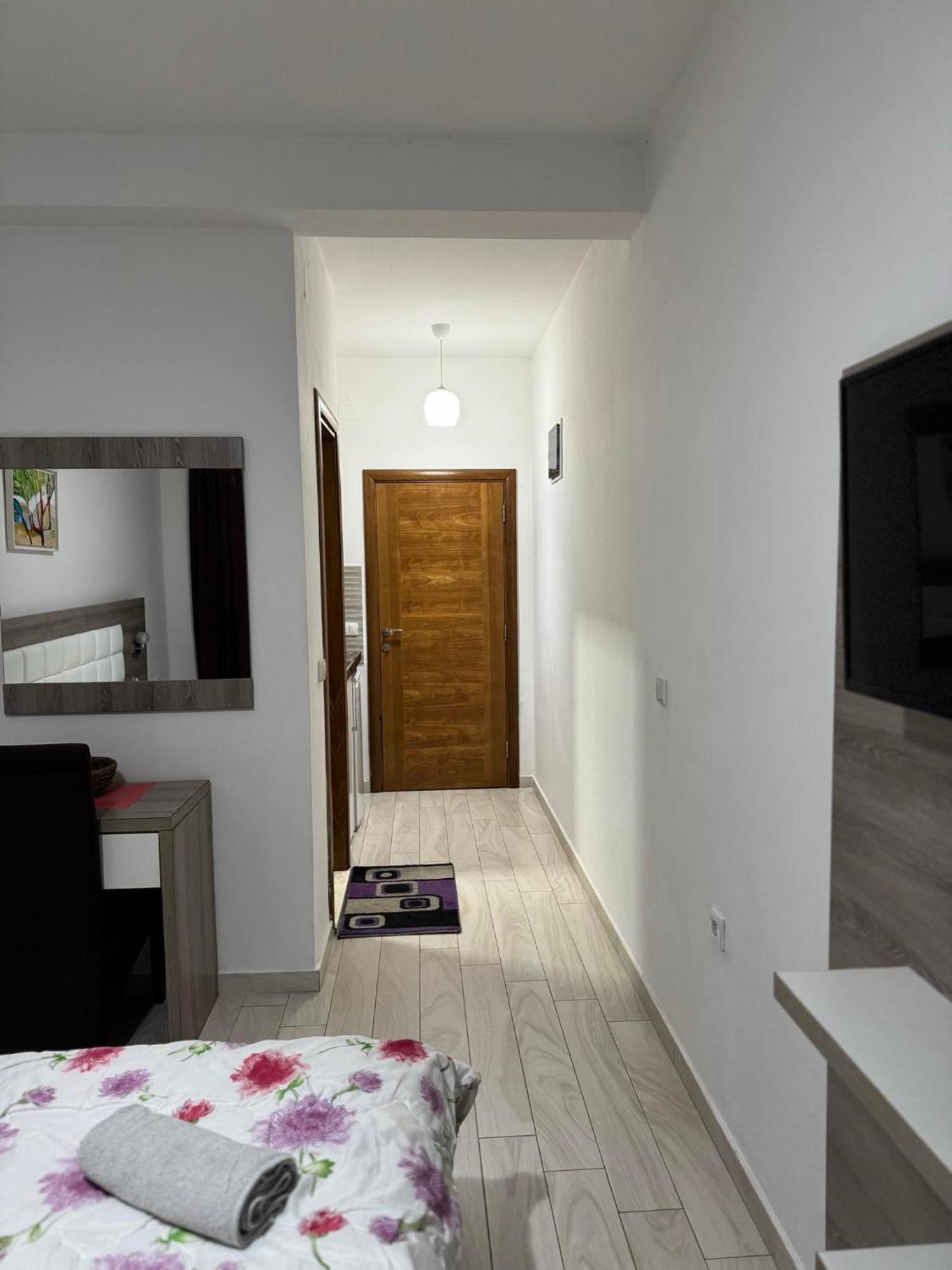 Apartmants S&h *