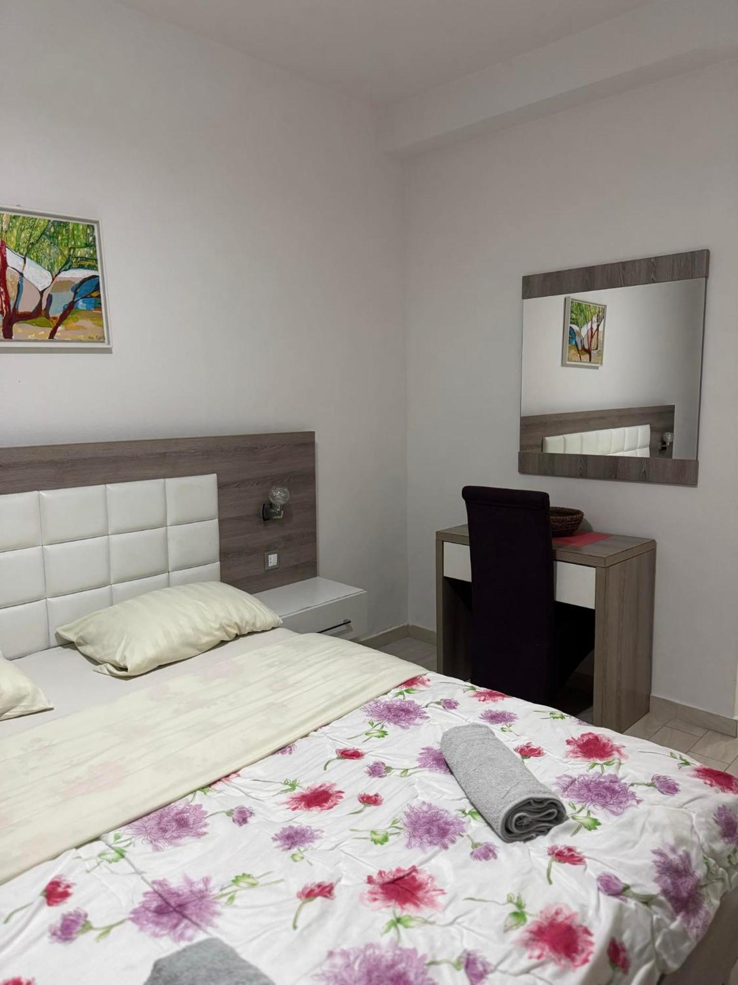 Apartman Apartmants S&h *